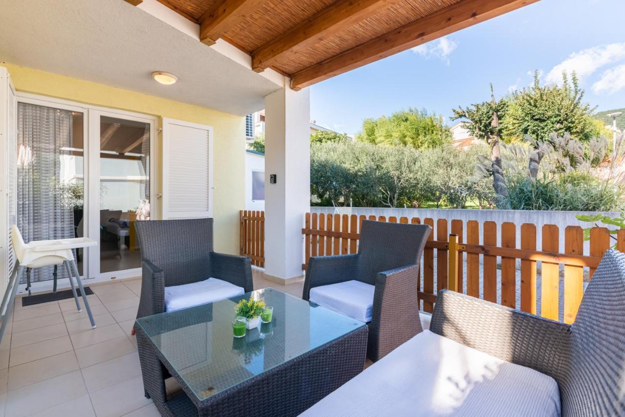 New Lovorka 7 Apt. 4+1 In Baska  Exterior photo